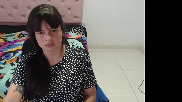 Aliciaheart online show from 04-23-26, 06:43