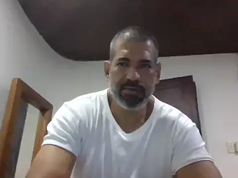 Snapshot of jackbigcock11 chatting on 02-12-25, 12:22 jackbigcock11 online show from 02-12-25, 12:22
