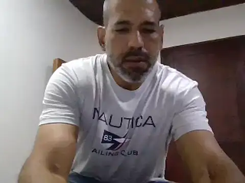 Snapshot of jackbigcock11 chatting on 03-05-25, 04:46 jackbigcock11 online show from 03-05-25, 04:46