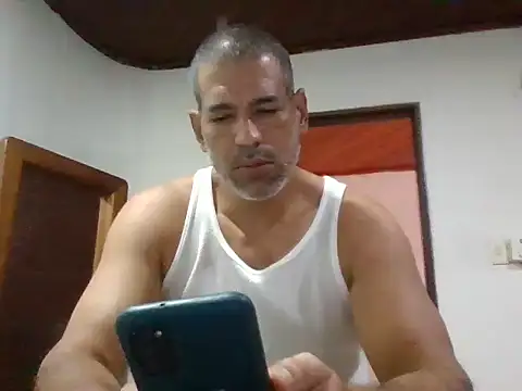 Snapshot of jackbigcock11 chatting on 09-18-25, 04:53 jackbigcock11 online show from 09-18-25, 04:53