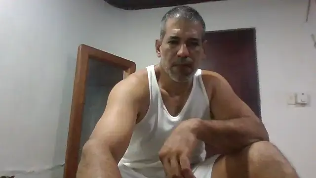 Snapshot of jackbigcock11 chatting on 09-26-25, 04:16 jackbigcock11 online show from 09-26-25, 04:16