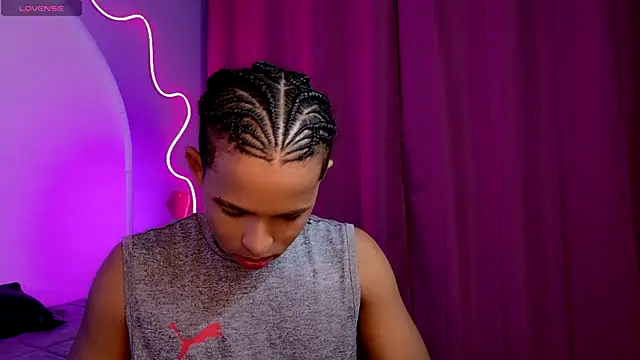 Noah Smith04 online show from 11-25-25, 04:07