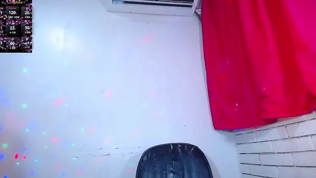 Snapshot of Nikoll_Dirty chatting on 02-19-26, 04:52 Nikoll Dirty online show from 02-19-26, 04:52