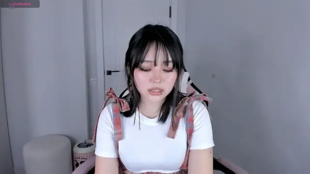 hee young11 online show from 01-06-26, 01:15