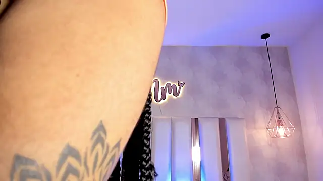 Nicolemorelli2 online show from 02-20-25, 01:30