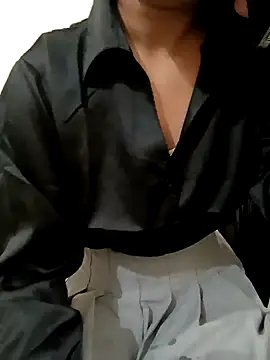 Snapshot of sweet_jia23 chatting on 01-14-25, 05:19 sweet jia23 online show from 01-14-25, 05:19