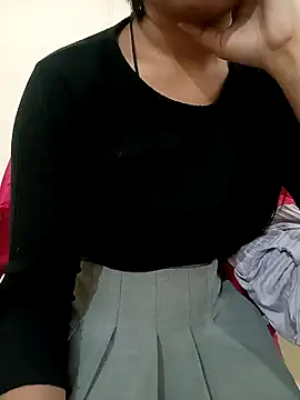 Snapshot of sweet_jia23 chatting on 01-24-25, 08:13 sweet jia23 online show from 01-24-25, 08:13