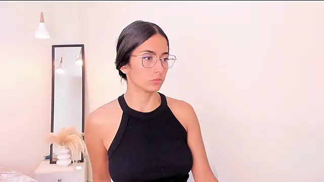 your khloe online show from 04-18-26, 01:48