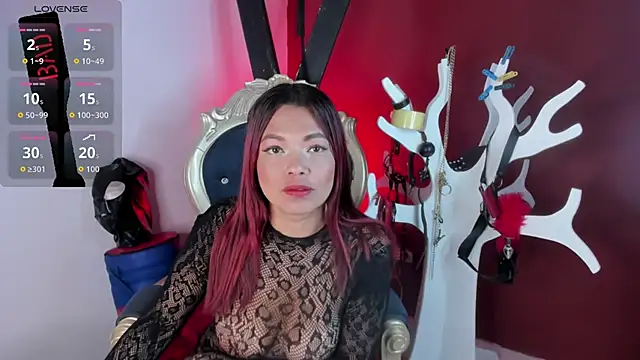 Snapshot of Alana_Jones_ chatting on 12-15-25, 03:27 Alana Jones online show from 12-15-25, 03:27