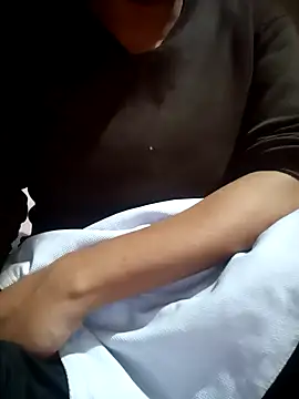 Snapshot of Jyoti-05 chatting on 02-09-25, 06:58 Jyoti-05 online show from 02-09-25, 06:58