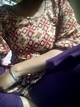 Snapshot of Jyoti-05 chatting on 03-18-25, 06:59 Jyoti-05 online show from 03-18-25, 06:59