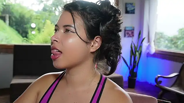 Kozzy  online show from 11-22-25, 08:52