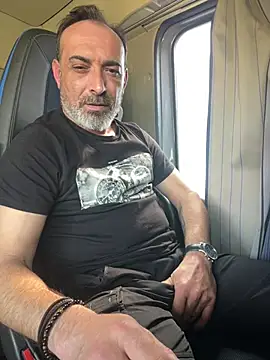 Snapshot of dzhakar chatting on 03-21-25, 12:17 dzhakar online show from 03-21-25, 12:17