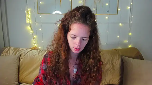 RubyAttwood online show from 10-05-25, 02:26