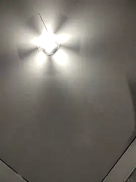 juniorpr69 online show from 12-18-25, 07:03