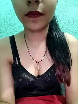 Snapshot of samaya-21 chatting on 03-19-25, 11:06 samaya-21 online show from 03-19-25, 11:06