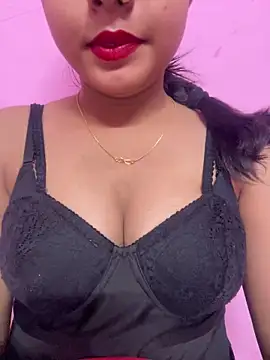 Snapshot of samaya-21 chatting on 12-22-25, 07:00 samaya-21 online show from 12-22-25, 07:00