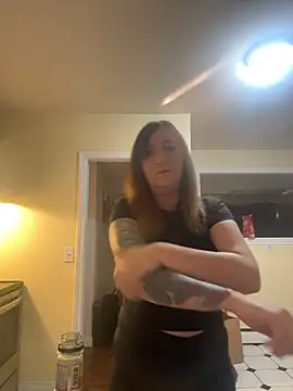 Snapshot of xloritax chatting on 11-08-25, 11:36 xloritax online show from 11-08-25, 11:36