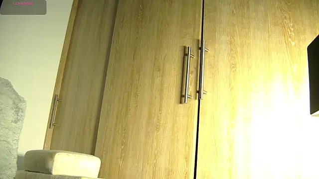 aidaadams online show from 11-09-25, 10:35