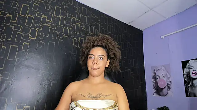 Alika01 online show from 02-21-25, 08:16