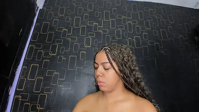 Alika01 online show from 03-01-25, 01:07