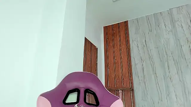 Alika01 online show from 10-05-25, 01:42