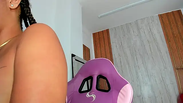 Alika01 online show from 10-12-25, 02:05