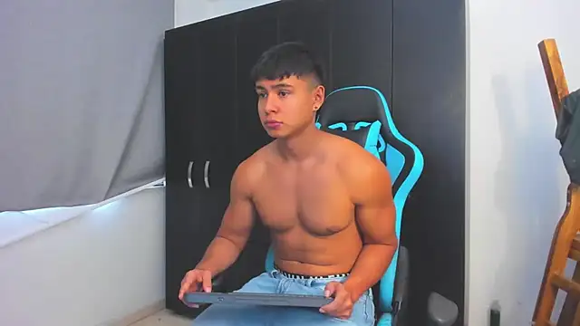 Bray Kevin online show from 12-18-25, 07:42