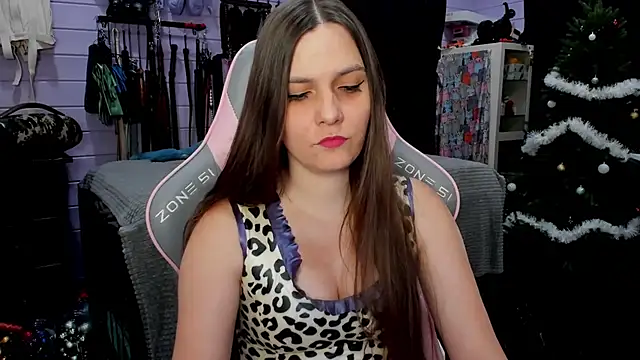 Snapshot of Stroynyash chatting on 12-25-24, 05:26 Stroynyash online show from 12-25-24, 05:26