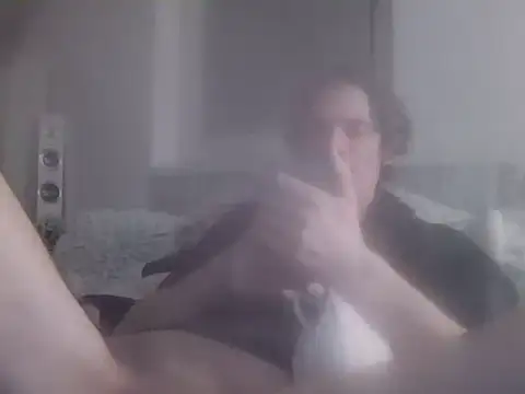 Snapshot of Bihornyass chatting on 03-18-26, 02:15 Bihornyass online show from 03-18-26, 02:15