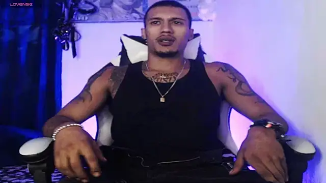 Ryan coopper online show from 11-22-25, 01:37