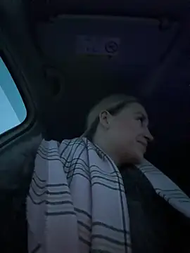 Snapshot of StasyWood chatting on 02-10-26, 01:32 StasyWood online show from 02-10-26, 01:32