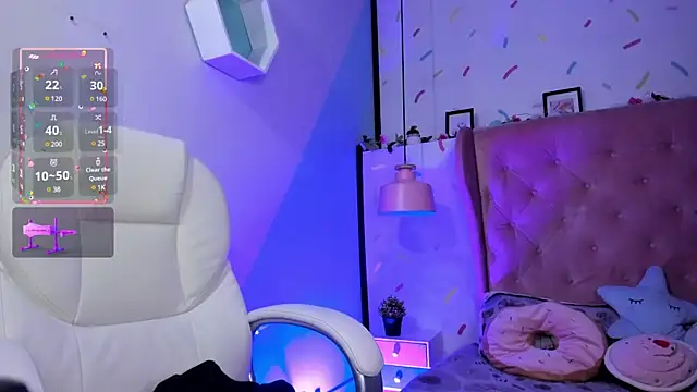 Snapshot of _cloe_martinez chatting on 01-12-25, 02:14 cloe martinez online show from 01-12-25, 02:14