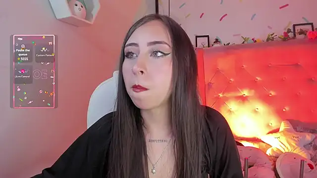 Snapshot of _cloe_martinez chatting on 02-10-25, 09:36 cloe martinez online show from 02-10-25, 09:36