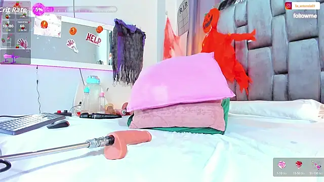 Snapshot of Antonellahorny69 chatting on 10-18-25, 06:41 Antonellahorny69 online show from 10-18-25, 06:41