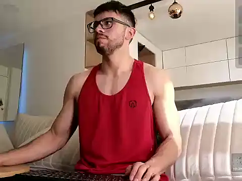 Phantom Bigger1 online show from 12-15-25, 01:26