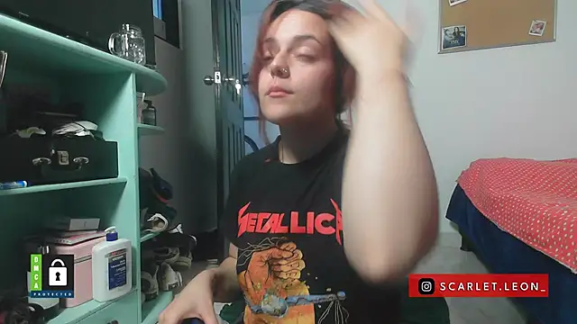 Scarletleon77 online show from 11-07-25, 02:06