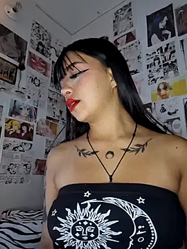 Snapshot of Hot_sophie_ chatting on 02-16-25, 11:16 Hot sophie  online show from 02-16-25, 11:16