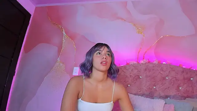 Snapshot of Khassia_f32 chatting on 03-05-25, 10:33 Khassia f32 online show from 03-05-25, 10:33