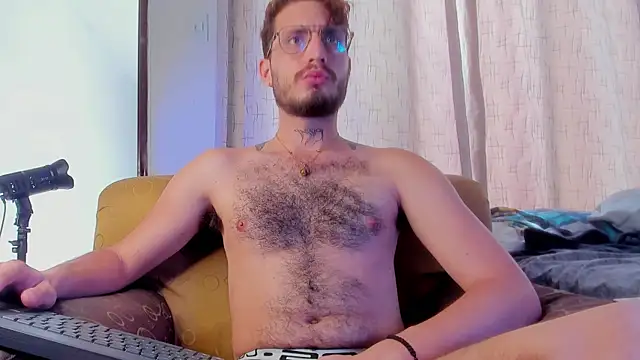 Snapshot of axel_giracr chatting on 03-13-25, 07:17 axel giracr online show from 03-13-25, 07:17