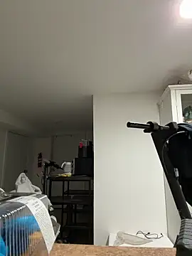 Snapshot of Sluckkkbigdk chatting on 03-15-26, 10:49 Sluckkkbigdk online show from 03-15-26, 10:49