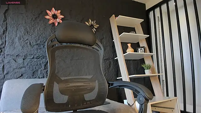 JacksonMuller  online show from 12-05-25, 12:47