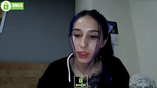 Snapshot of dakota_senju chatting on 01-01-25, 12:11 dakota senju online show from 01-01-25, 12:11