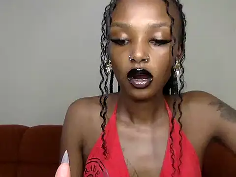 Snapshot of mavelous_mia chatting on 06-12-26, 08:46 mavelous mia online show from 06-12-26, 08:46
