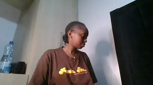 Snapshot of Sexy_barb2 chatting on 02-28-25, 05:37 Sexy barb2 online show from 02-28-25, 05:37