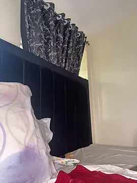 Snapshot of Sexy_barb2 chatting on 09-09-25, 10:26 Sexy barb2 online show from 09-09-25, 10:26