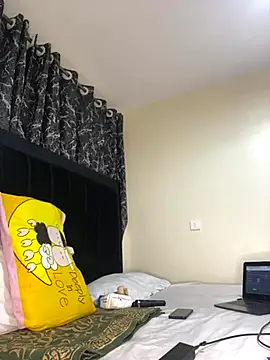 Snapshot of Sexy_barb2 chatting on 10-13-25, 12:16 Sexy barb2 online show from 10-13-25, 12:16