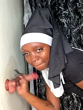 Snapshot of Sexy_barb2 chatting on 10-31-25, 10:11 Sexy barb2 online show from 10-31-25, 10:11