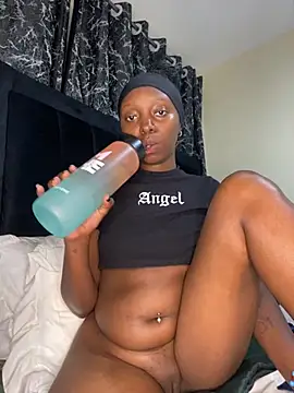 Snapshot of Sexy_barb2 chatting on 11-02-25, 01:57 Sexy barb2 online show from 11-02-25, 01:57