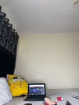 Snapshot of Sexy_barb2 chatting on 11-03-25, 09:43 Sexy barb2 online show from 11-03-25, 09:43